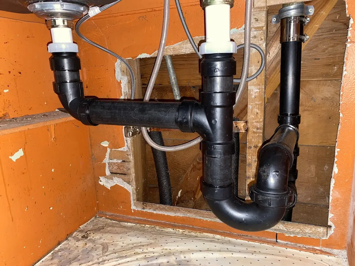 Professional Pipe Bursting equipment and tools on the job in West Peoria